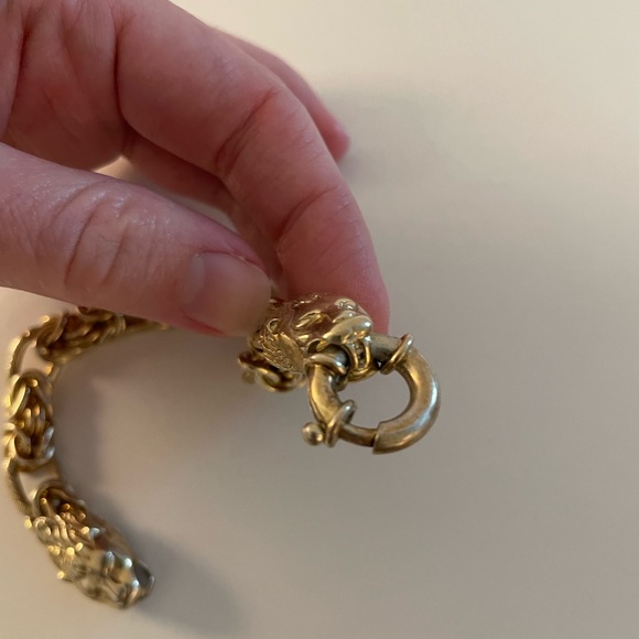 Lion Bracelet - Picture 3 of 10